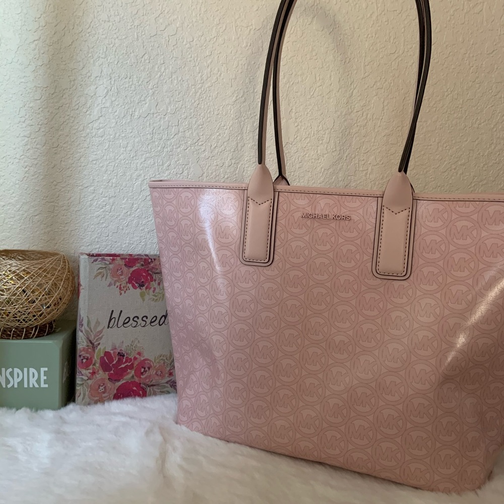 MK large tote